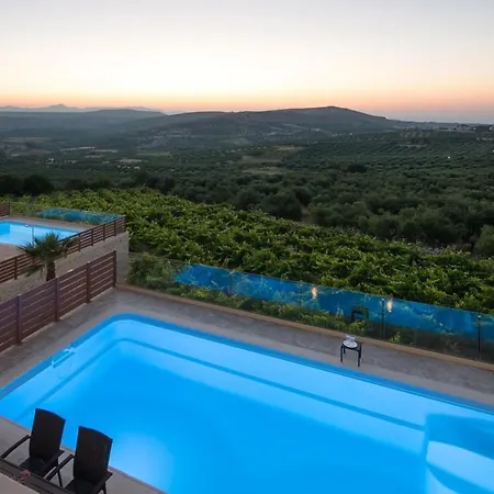 Villa Stylish Liatiko - Heated Pool - Amazing Views Epano Vathia